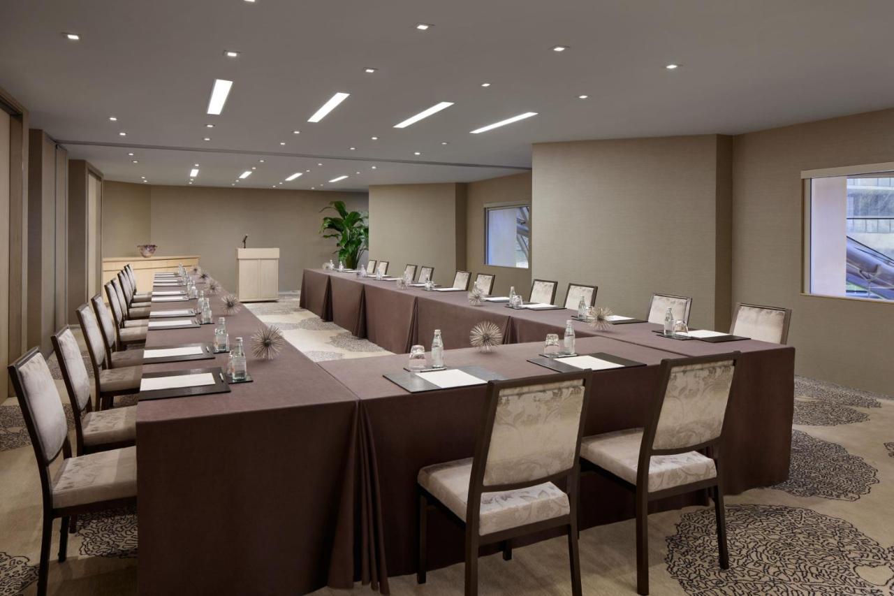 The St. Regis Bal Harbour Resort Exterior photo