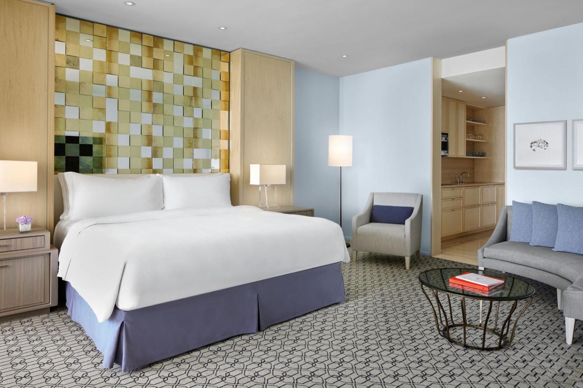 The St. Regis Bal Harbour Resort Exterior photo